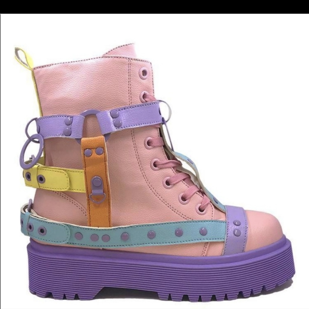 Women's Size 11 Pastel Bondage boots